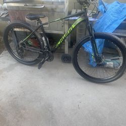 29”  Lookin To Trade For 29”bmx Bike