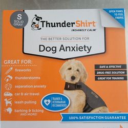 Thunder Shirt NEW In Box (Small)
