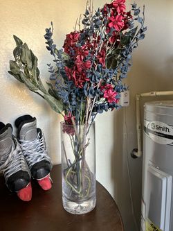 Glass Vase With Flowers