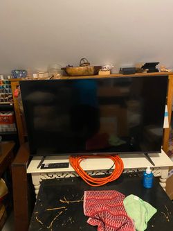 4k flatscreen TV 42inch