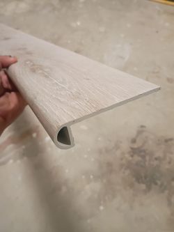 Stair Nose Flooring Transition Strip 18 pieces