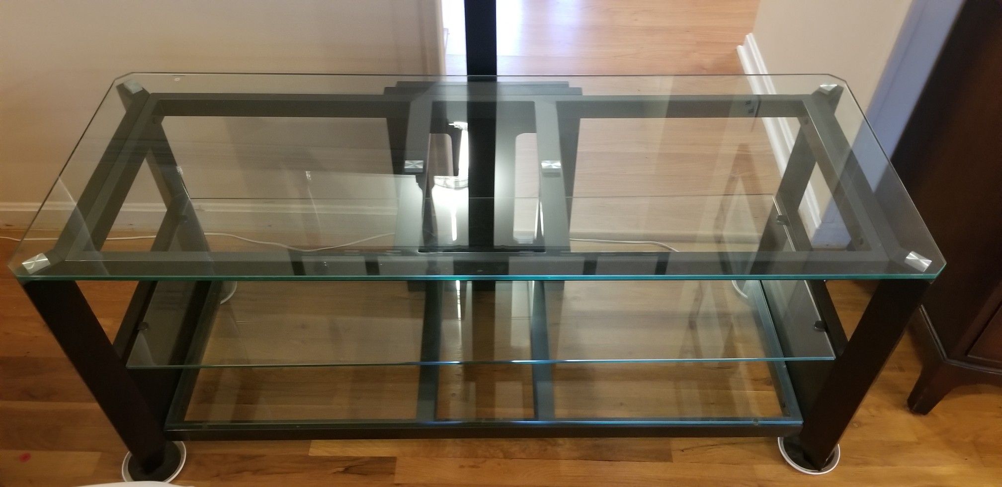 TV table with stand