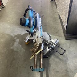 Makita 10” Dual Bevel Slide Compound Miter Saw LS1016L Corded