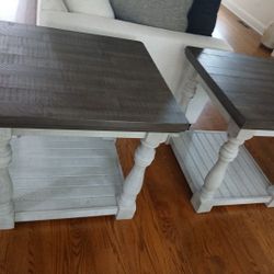 2 End Tables