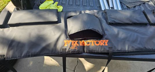 Fox factory tailgate pad