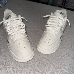 Air Force 1 sail Ripstop size 10.5 men’s Read Description!