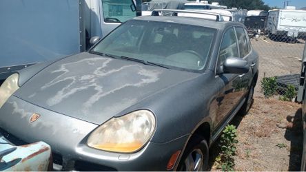 2005 Porsche Cayenne