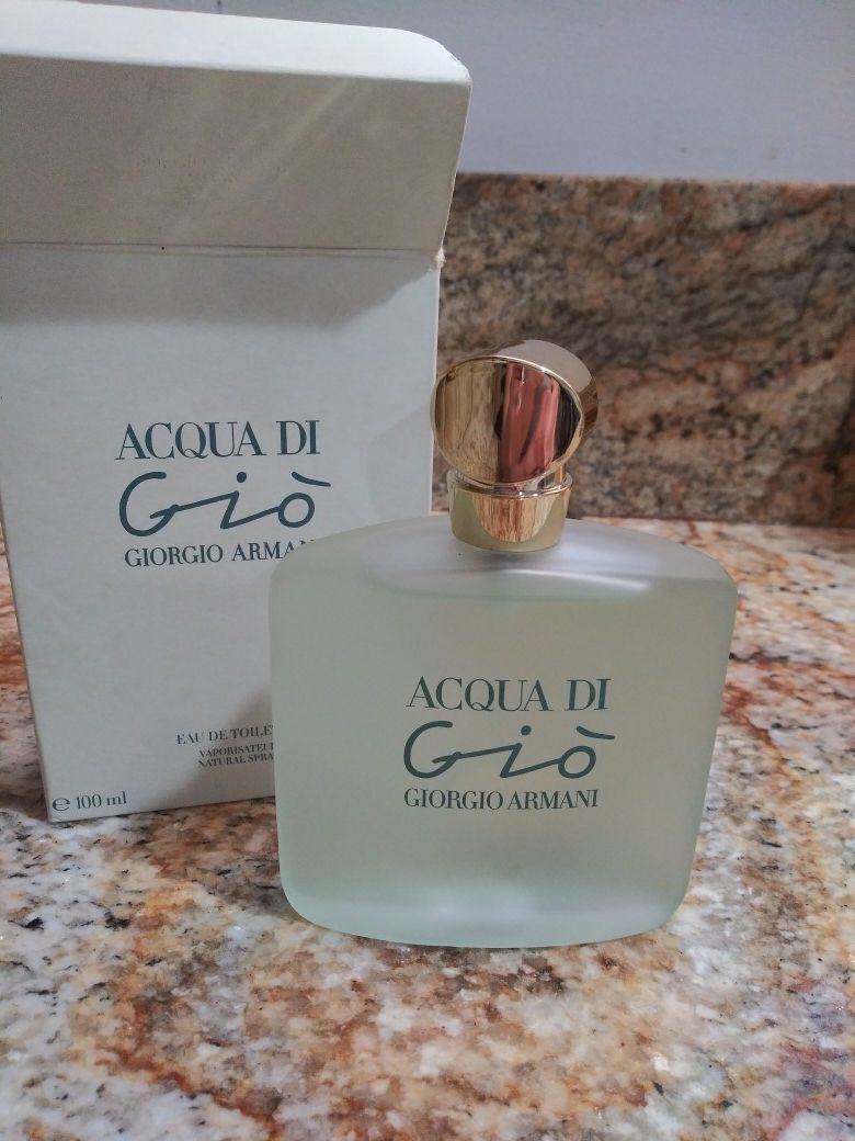 Acqua di gio perfume