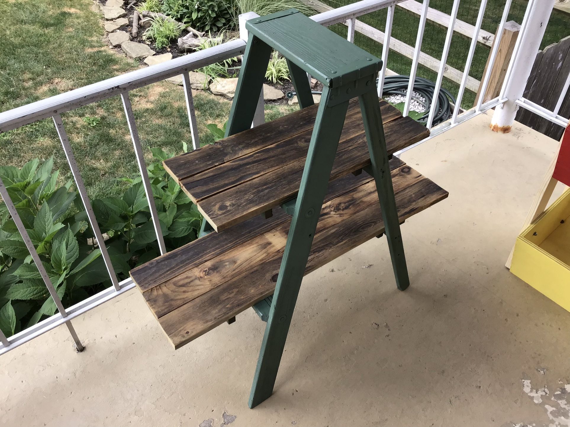Ladder Shelving