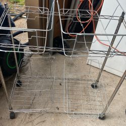 Rack $10.00 Con Ruedas 