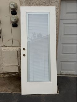 Distinction Doors White Full-Lite Blinds Glass Door Brand New 31.5 x 78.5 in (Brand New)