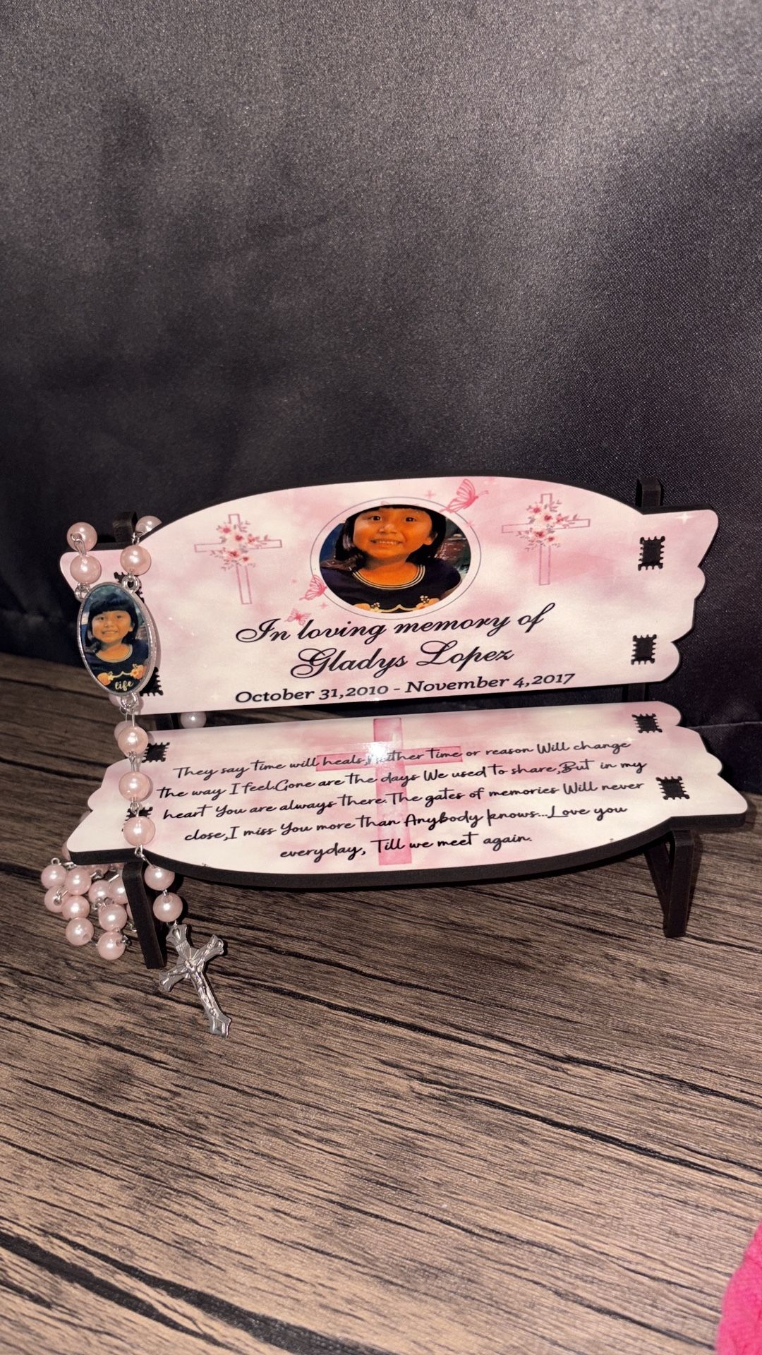 Custom memorial bench's