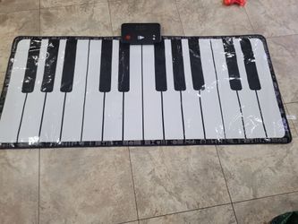 FAO Schwartz Floor Piano Kids Toy Movie BIG play Music Sounds