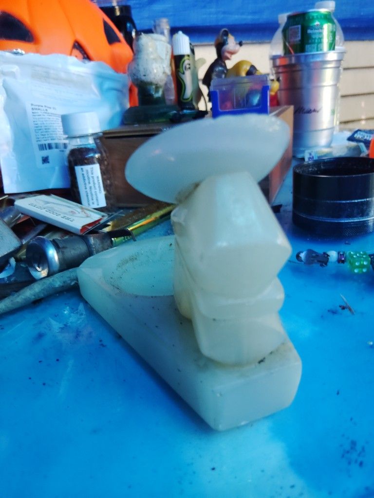 Cool Vintage Ash Tray