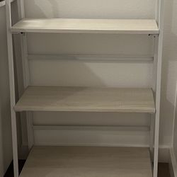 Bookcase/shelves