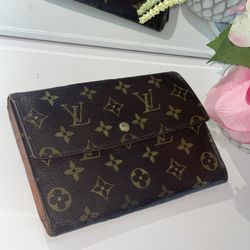 Authentic Louis Vuitton Porte Tresor Etui Trifold Wallet