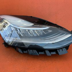 2017 - 2023 Tesla Model 3 Right Passenger Side Reflector Headlight OEM 
