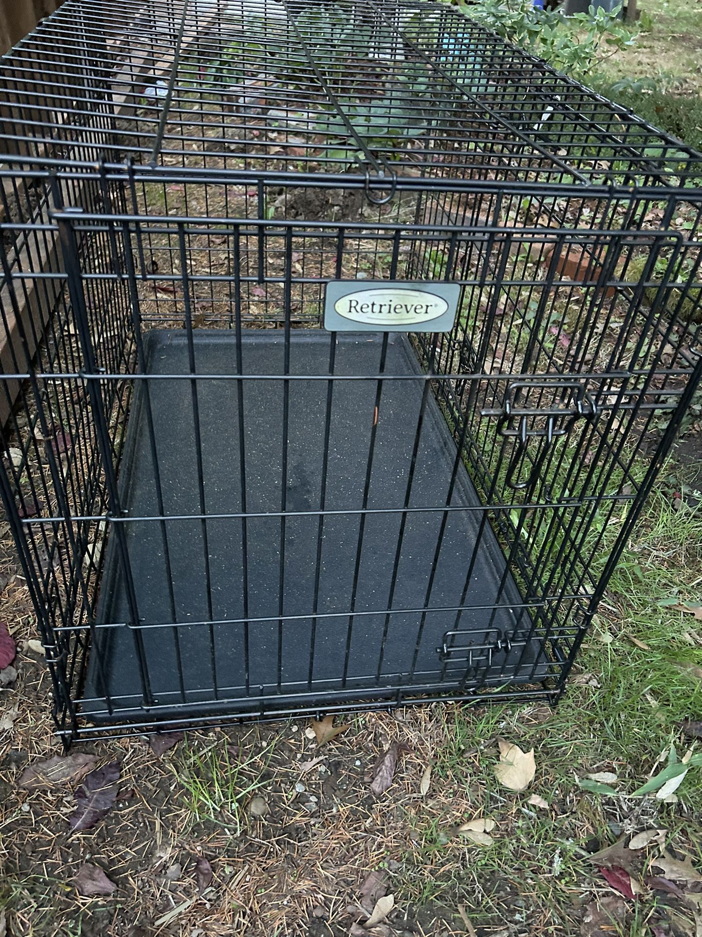Medium Sz Dog Kennel