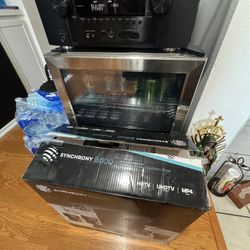 Surround Sound Receiver And Speakers