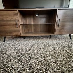 Mid-century Modern TV Stand