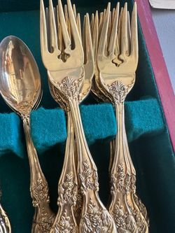 FB Rogers & Sons French Rose Gold plated flatware set, featuring ornate rose and scroll details on the handles