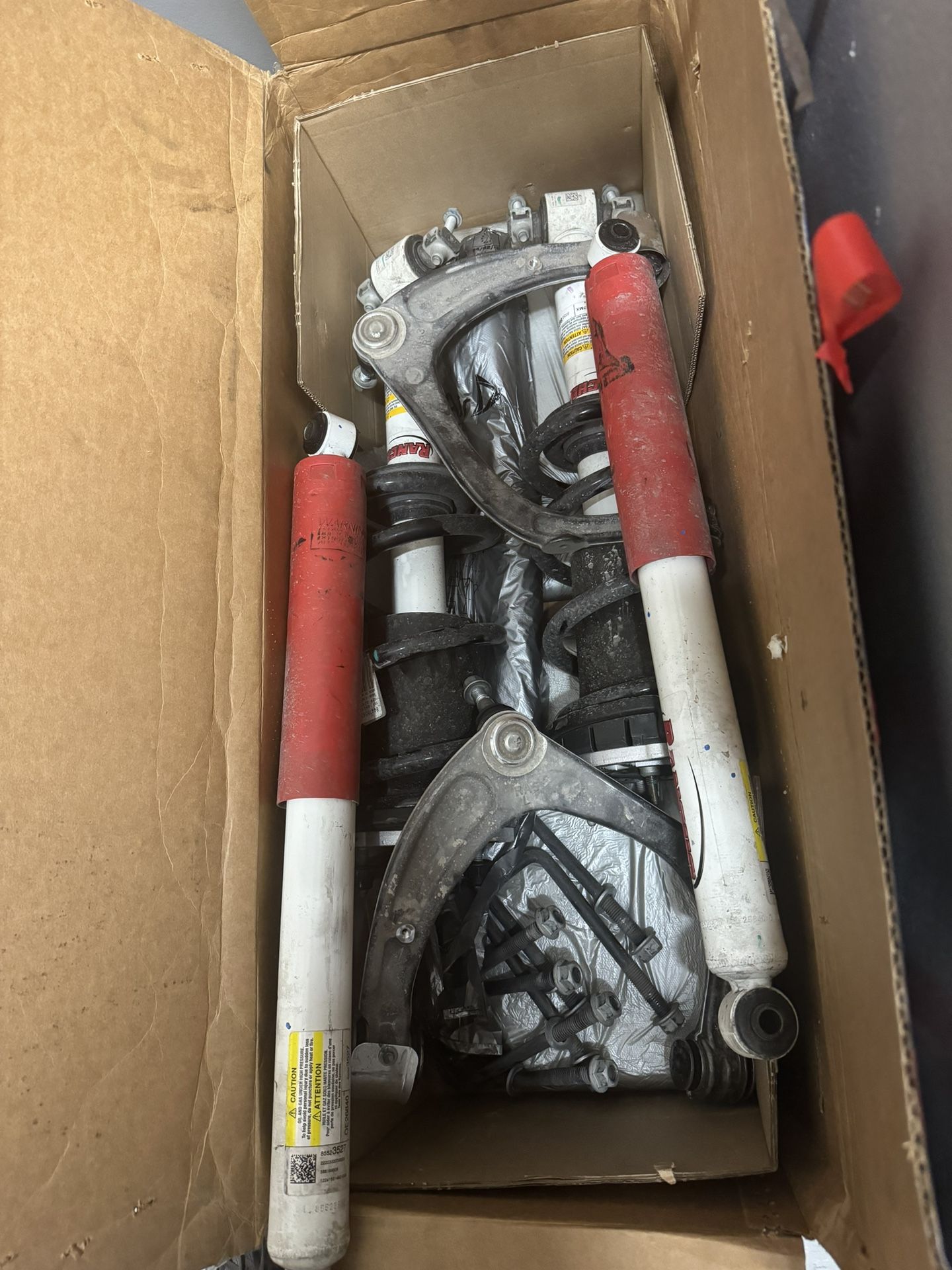 Silverado rancho Suspension Arms Shocks