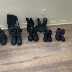 Kid Snow Boots Mix Size  $15 Pair 