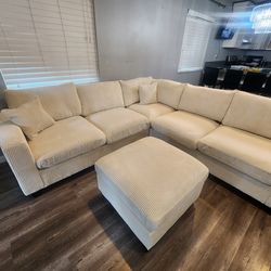 New Sectional in corduroy fabric