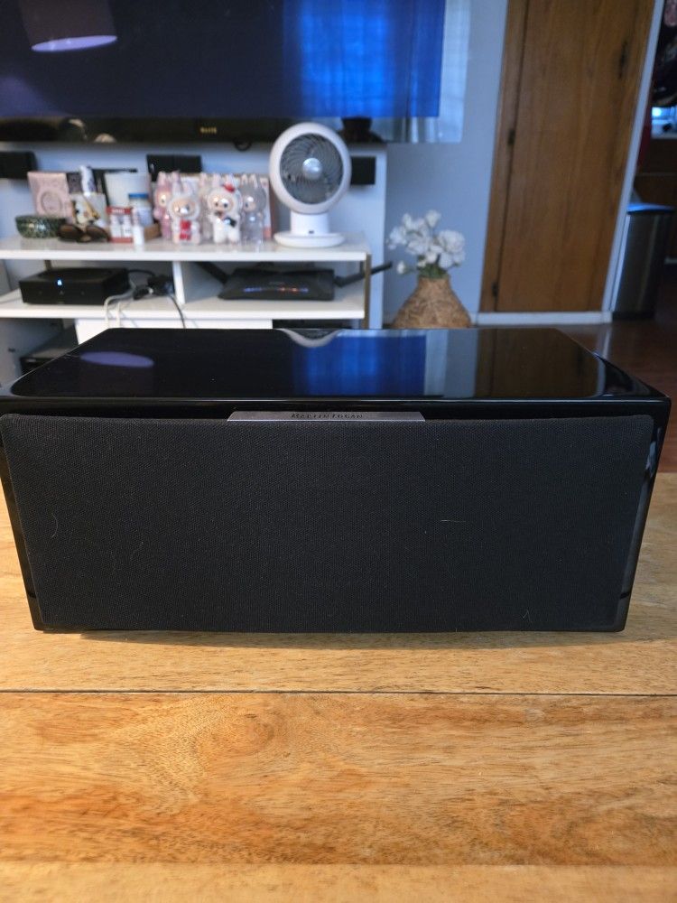 Martin Logan Speaker