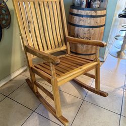 SOLID WOOD ROCKING CHAIR (H18" D22x22")