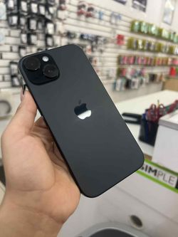 iPhone 15 128GB UNLOCKED 