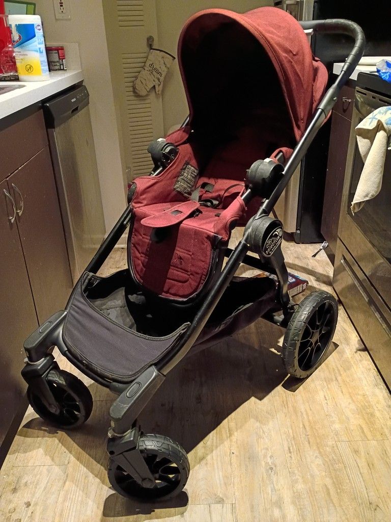 chicco jogging stroller activ3 Chicco Activ3 Jogging Stroller main image 1