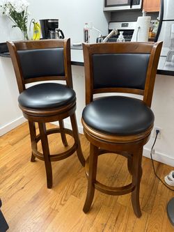 Set of 2 Swivel Bar Stools with Back