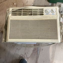 AC Window Unit