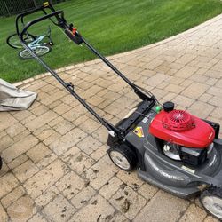 Honda HRX 217 Lawn mower