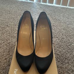 Louboutin, Décolleté 868 Black satin Size 39.5