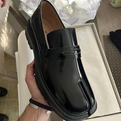 WoodChuckSato Tabi Split-Toe Loafers