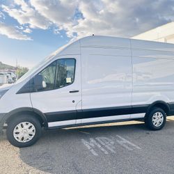 2021 Ford Transit-250