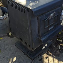 Wood stove