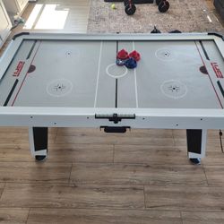 ESPN Air Hockey Multiple Styles Game Tables, Indoor Arcade Gaming Sets with Electronic Score Systems