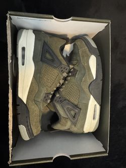 Jordan 4 Women’s