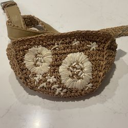 Straw Rattan Embroidered Waist Belt Bag Fanny Pack Hands free Purse 