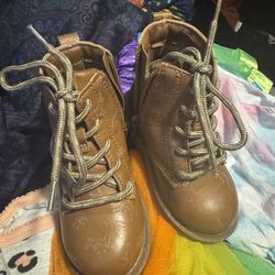 Carter's Boots Like New 