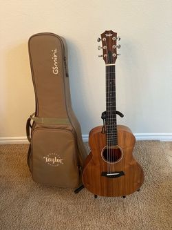 Taylor GS Mini Koa Acoustic Guitar with Gig Bag