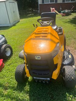 Cub Cadet Riding Lawn Mower