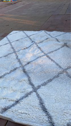 Carpet good condition