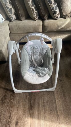 Baby swing