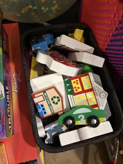 Melissa and Doug town transportation wooden toys