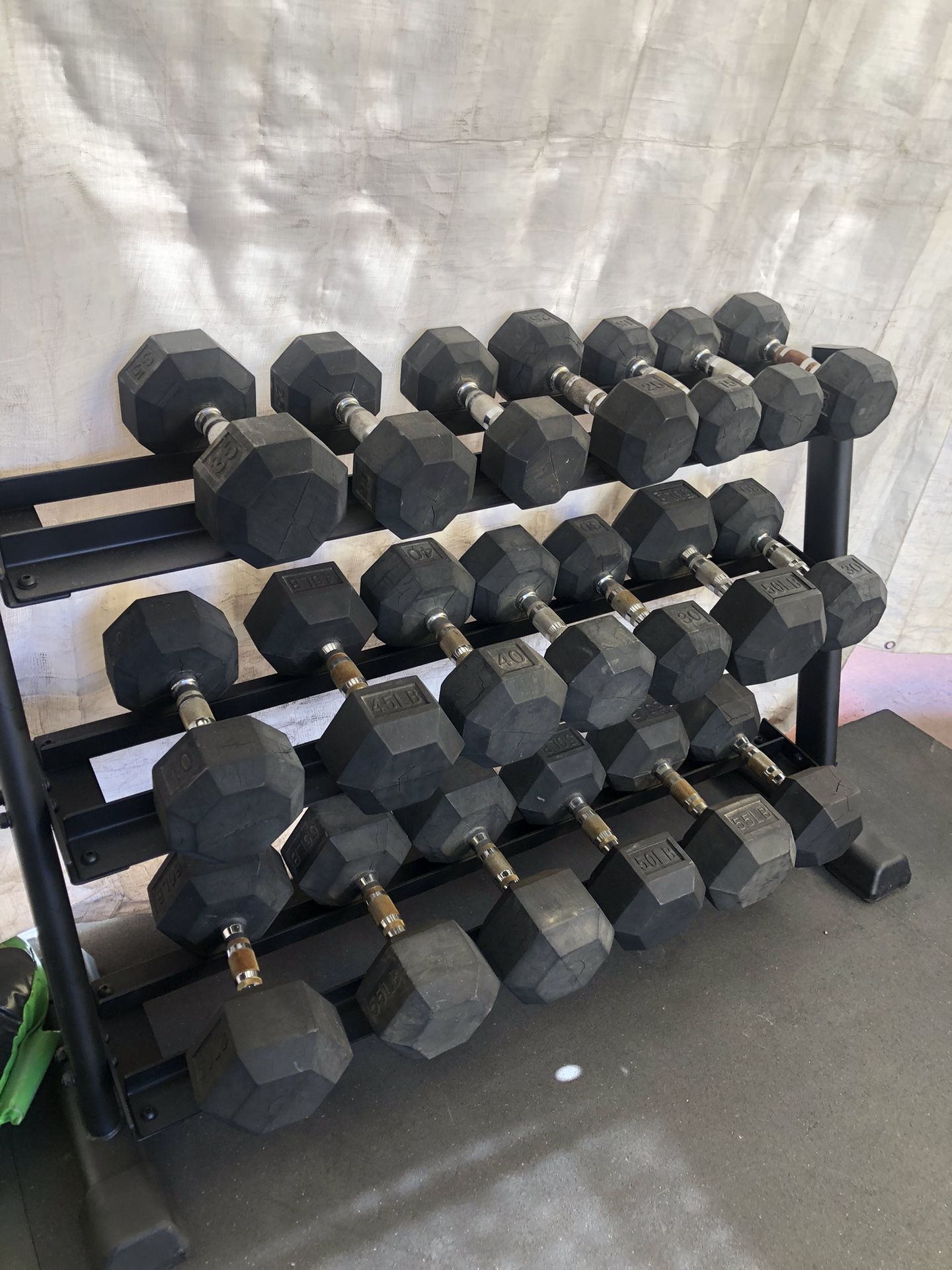 Dumbbell Set With Rack
