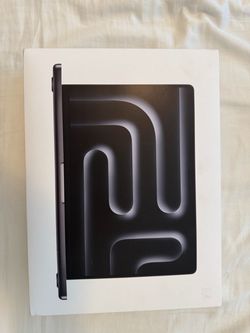 MacBook Pro M4 16GB Ram 512 GB Storage. New